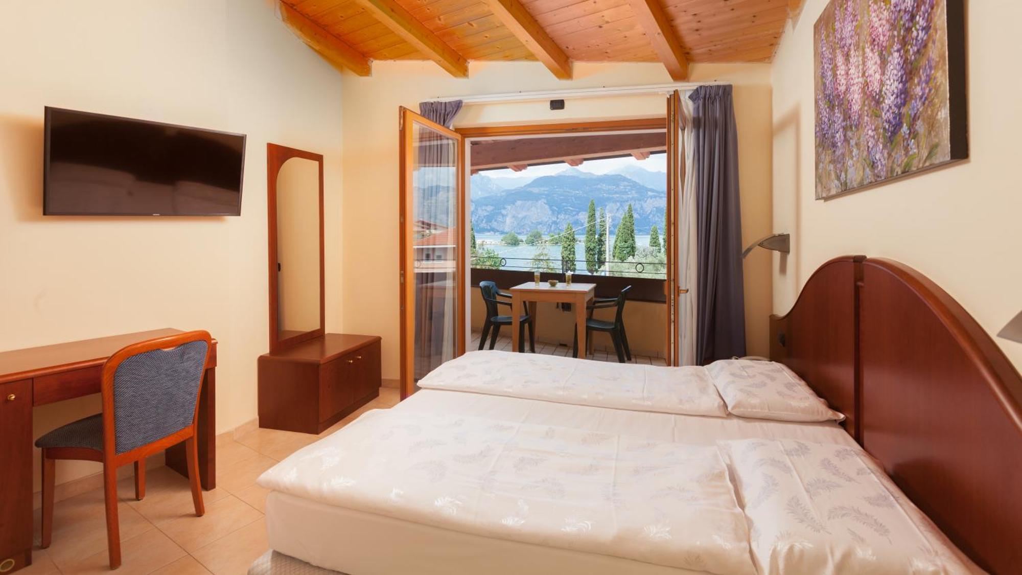 Hotel Villa Isabella Brenzone sul Garda Εξωτερικό φωτογραφία