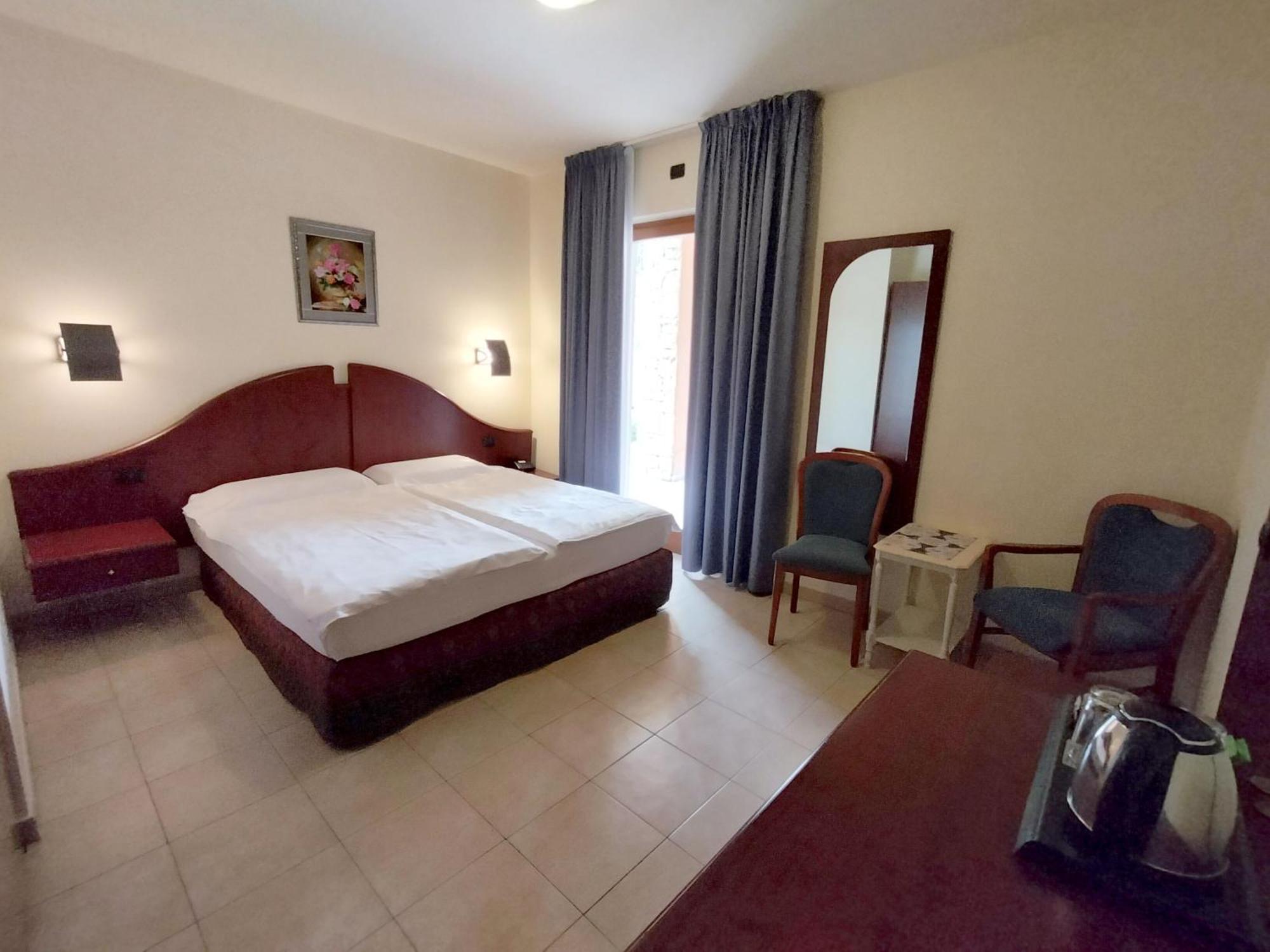 Hotel Villa Isabella Brenzone sul Garda Εξωτερικό φωτογραφία